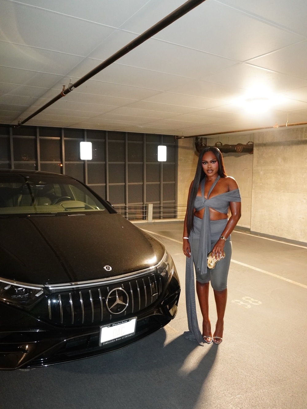 Sleek Gray Off-Shoulder Tie-Front Capris Set